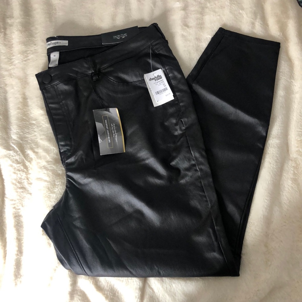 Charlotte Russe Skintight Legging